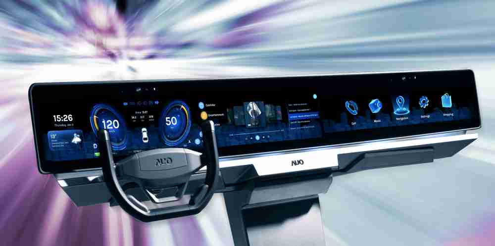 YAXIN111开拓前瞻显示技术创新应用，，，，结合优异整合设计能力，，，，开发智能车载FIDM Plus一体化显示方案，，，，让驾驶操作与车内娱乐体验再进化