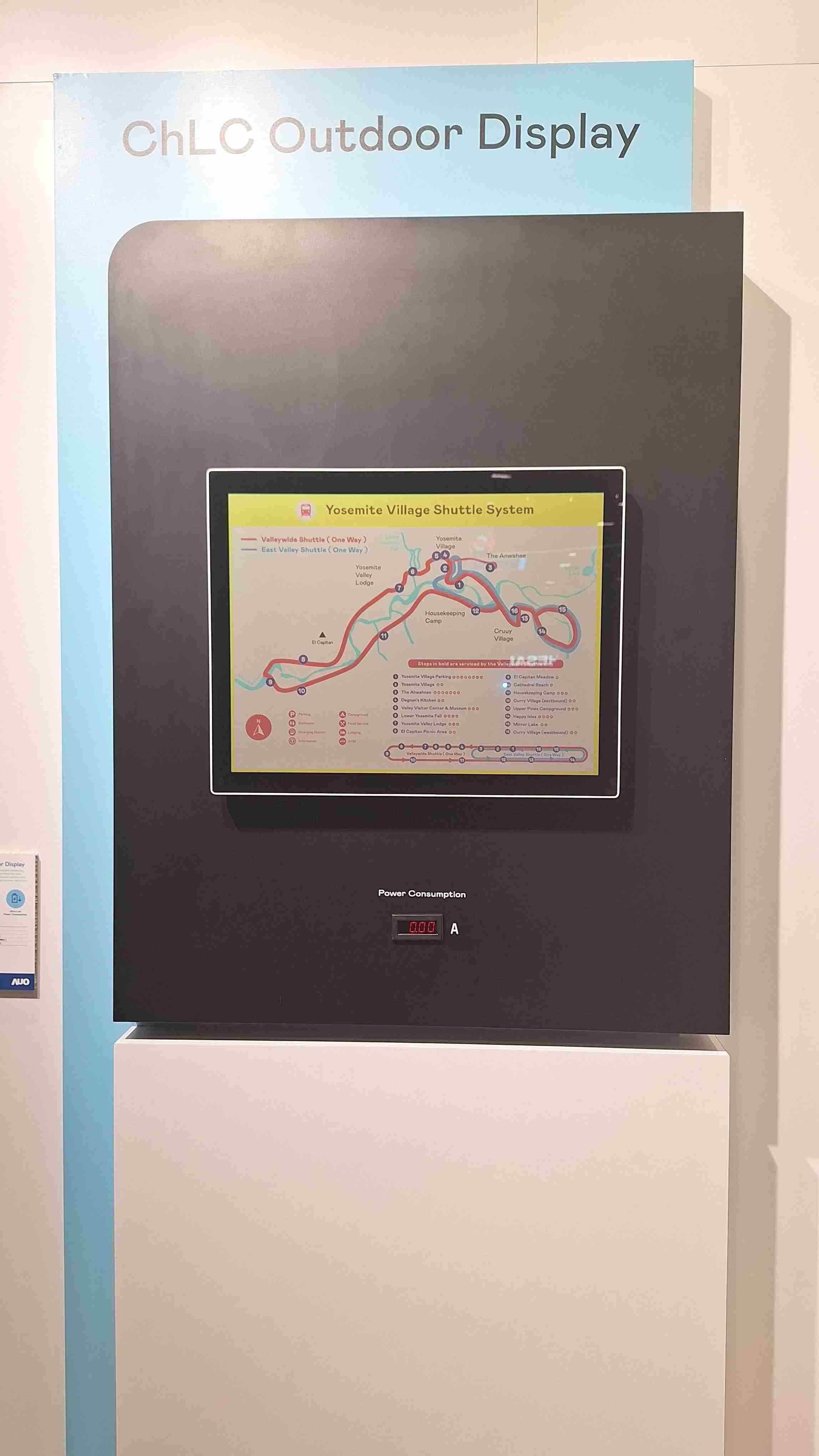 YAXIN111的「胆固醇液晶超低耗能户外全彩显示器」不只环保省电，，且符合户外严苛使用环境，，，，拥有在摄氏-30度至85度下的宽温使用优势，，，并且强光愈强愈能呈现绝佳的色彩饱和度及显示效果，，，，易于安装的特性将成为户外电子看板的新首选。。